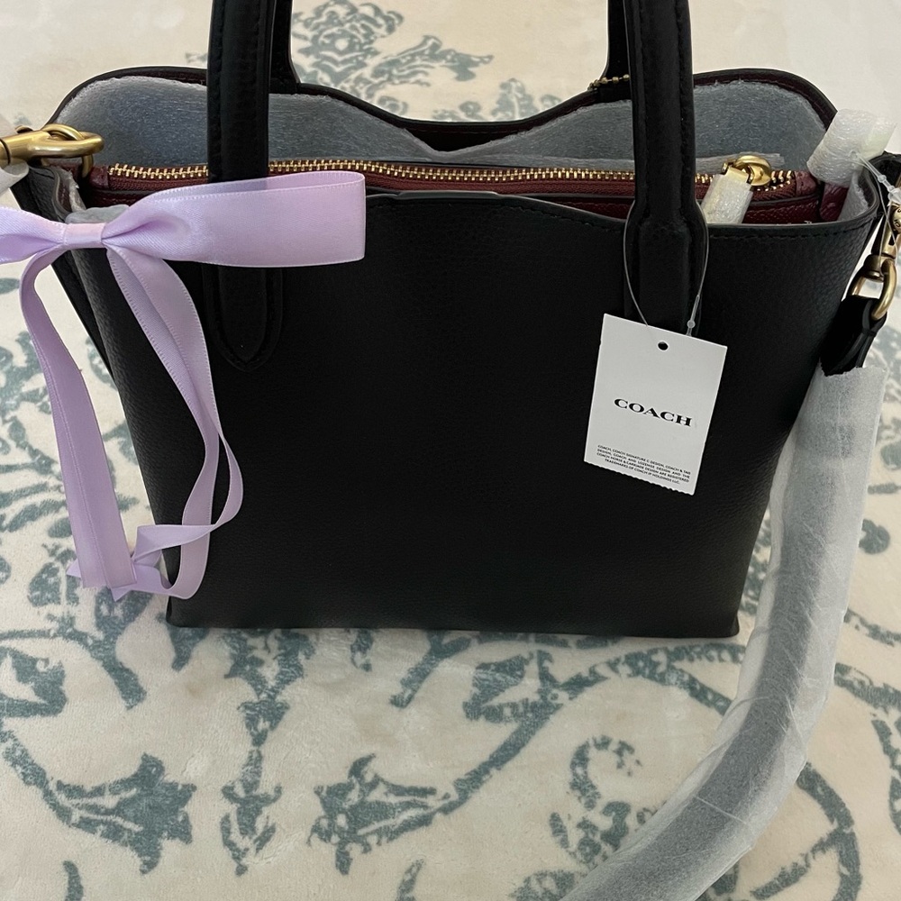 Coach Willow Leather Tote 24 - Picture 9 of 10